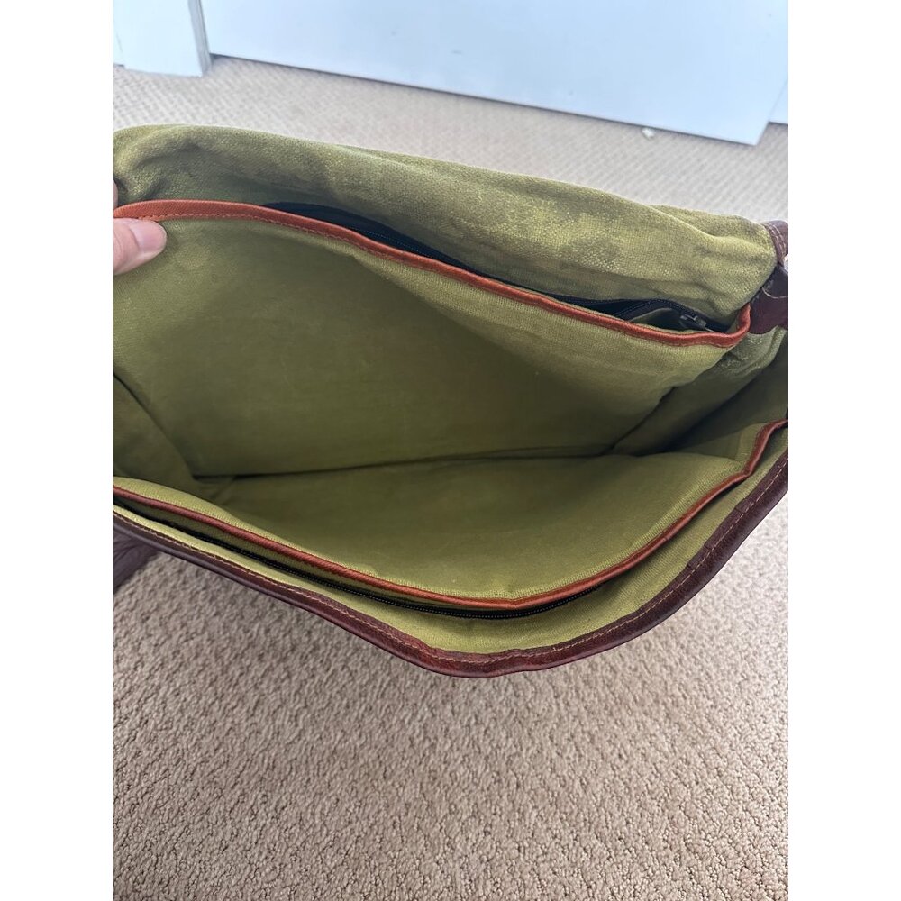 Vintage Leather Messenger Bag Satchel Computer 14 x 12 Supple Custom - Picture 9 of 13